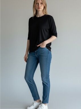 Women’s Talbots Black Short Sleeved Sweater Size Medium